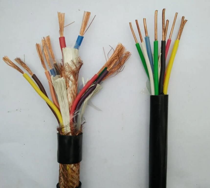 Многожильный кабель управления 450/750 В, сечением 2,5 мм2, с ПВХ-изоляцией, с оболочкой из ПВХ, медный провод, экранированный контрольный кабель